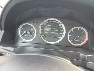 Mercedes classe c 180 cdi blueefficiency classic 2eme mains entretien a jour occasion avignon (84) simplicicar simplicibike...