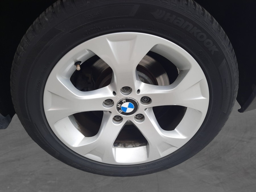 BMW d'occasion X1 20I XDRIVE LOUNGE BA de 2013 Montreuil (93)﻿