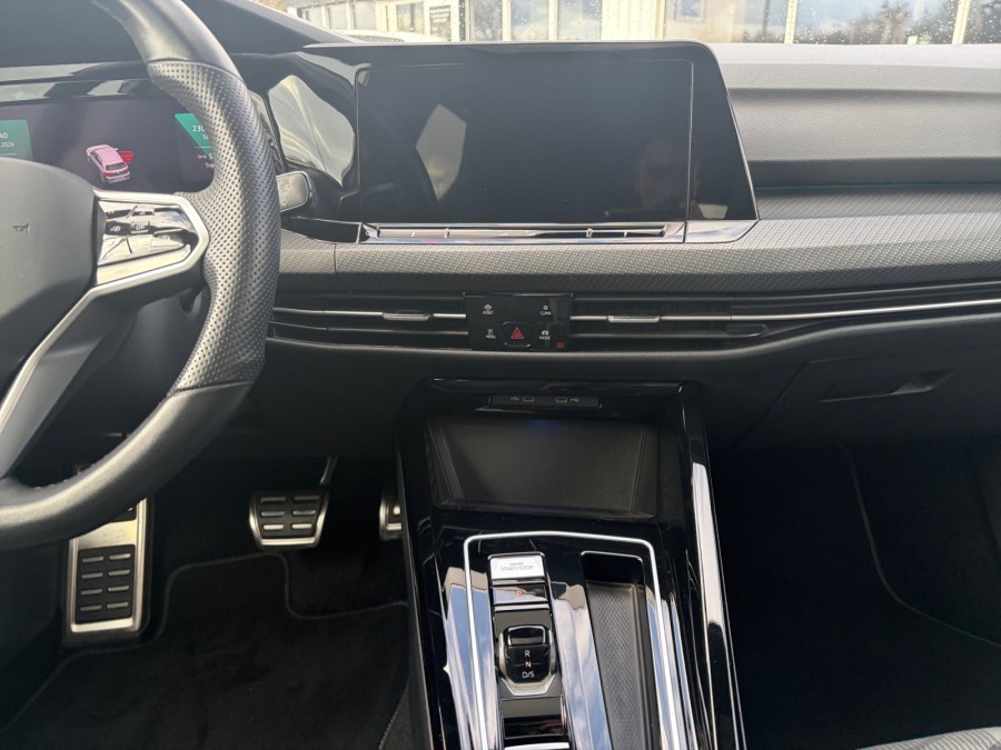 VOLKSWAGEN d'occasion GOLF 1.5 E-TSI OPF 150 R-LINE DSG de 2024