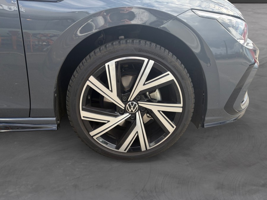VOLKSWAGEN d'occasion GOLF 1.5 E-TSI OPF 150 R-LINE DSG de 2024