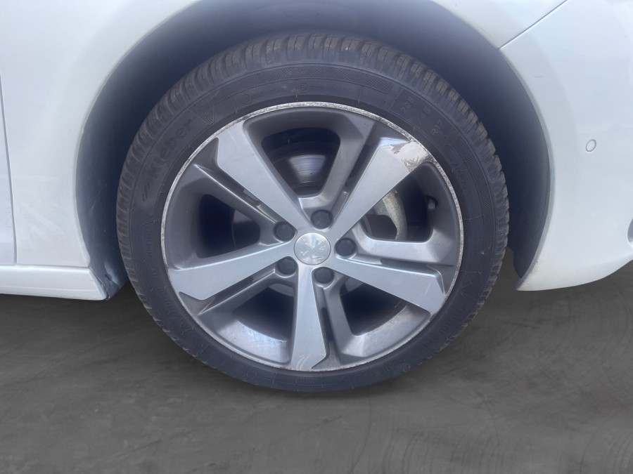 PEUGEOT d'occasion 308 1.2 PURE TECH 130 STYLE EAT de 2019 Beauvais