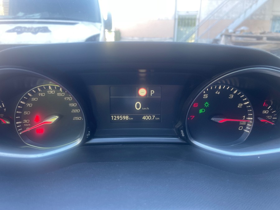 PEUGEOT d'occasion 308 1.2 PURE TECH 130 STYLE EAT de 2019 Beauvais