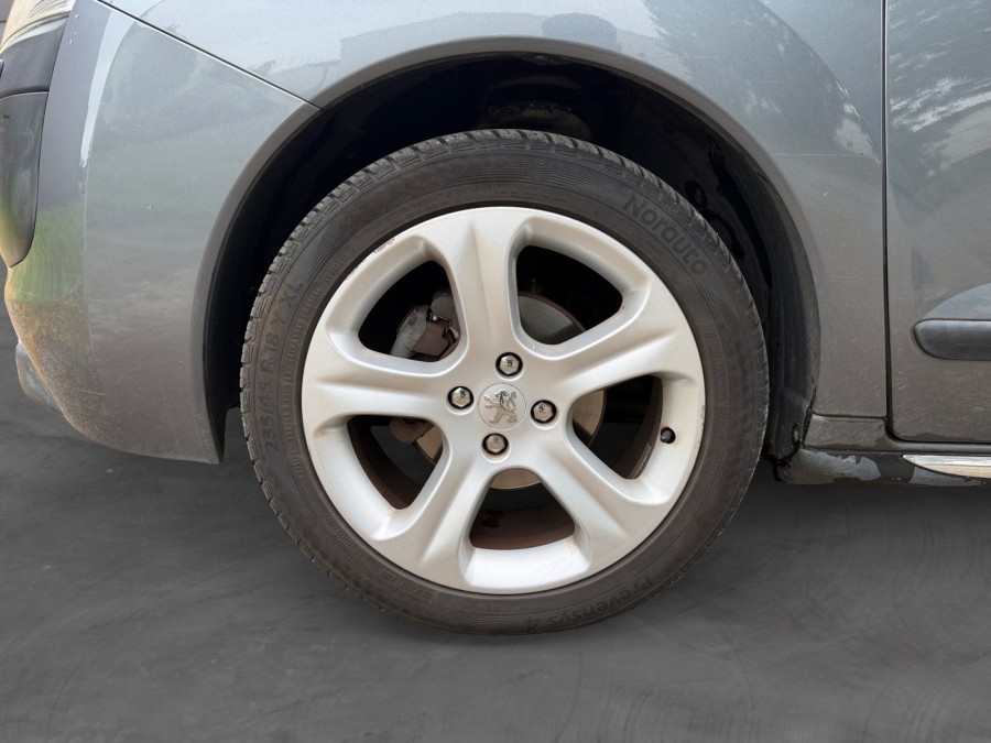 PEUGEOT d'occasion 3008 1.6 E-HDI 16V 112 ROLAND GARROS BMP6 de 2011