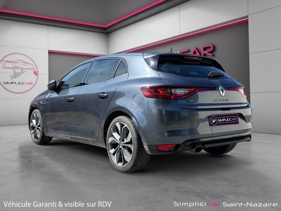 RENAULT d'occasion MEGANE TCE 130 AKAJU EDC de 2017 Saint Nazaire