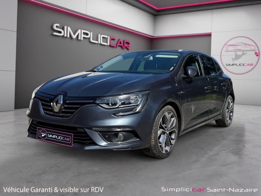 RENAULT d'occasion MEGANE TCE 130 AKAJU EDC de 2017 Saint Nazaire