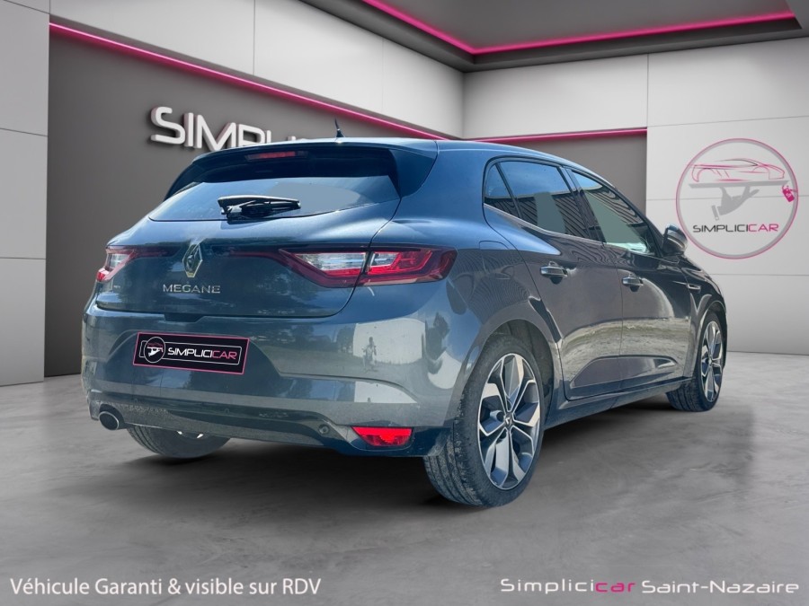 RENAULT d'occasion MEGANE TCE 130 AKAJU EDC de 2017 Saint Nazaire