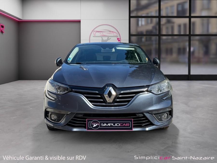 RENAULT d'occasion MEGANE TCE 130 AKAJU EDC de 2017 Saint Nazaire