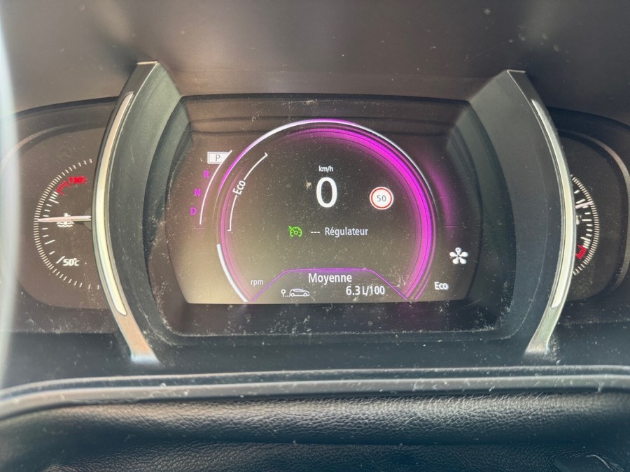 RENAULT d'occasion MEGANE TCE 130 AKAJU EDC de 2017 Saint Nazaire