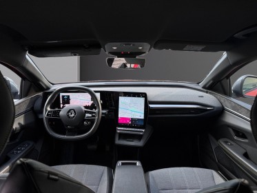Renault megane e-tech ev60 220 ch optimum charge techno occasion simplicicar lille  simplicicar simplicibike france