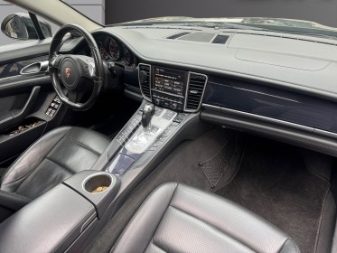 Porsche panamera v6 3.6 300 pdk/ camÉra de recul / pack sport chrono / toit ouvrant / volant chuffant occasion paris 17ème...