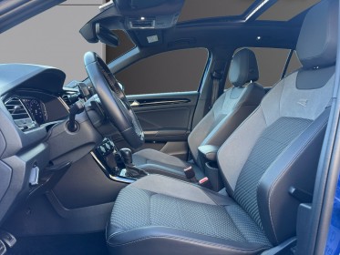 Volkswagen t-roc r 2.0 tsi 300 / akrapovic / bleu lapiz / to / garantie 1 an occasion simplicicar lille  simplicicar...