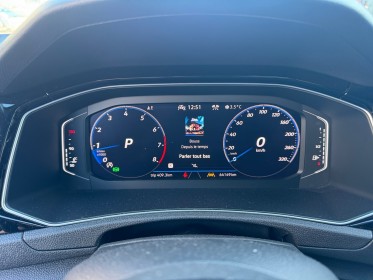 Volkswagen t-roc r 2.0 tsi 300 / akrapovic / bleu lapiz / to / garantie 1 an occasion simplicicar lille  simplicicar...