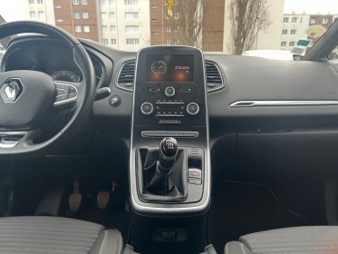 Renault grand scenic iv 2017 dci 110 energy zen, garantie 12 mois, carplays, radar av/ar, 7pl occasion simplicicar villejuif ...