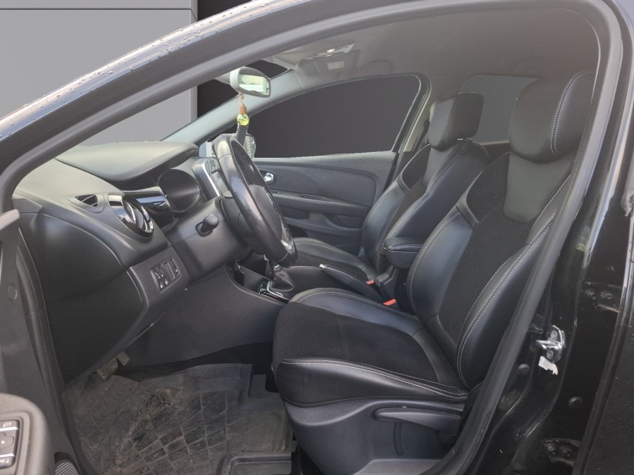 RENAULT d'occasion CLIO IV TCE 120 Energy EDC Intens de 2018 Le Puy