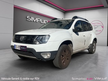 Dacia duster tce 125 4x2 black touch 2017, sièges cuire, caméra de recul, garantie 12 mois. occasion simplicicar villejuif ...