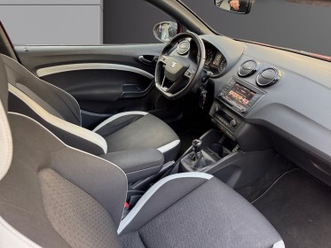 Seat ibiza st 1.4 ecotsi 192 ch s/s fr toit ouvrant/radar de recul/garantie 12 mois occasion paris 17ème (75)(porte maillot)...