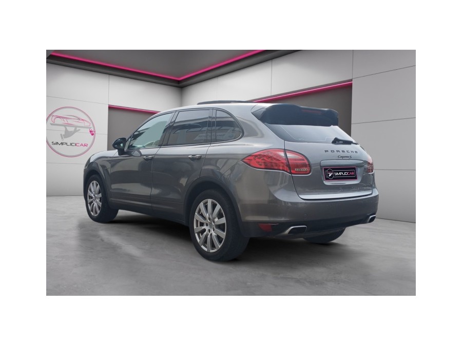 PORSCHE d'occasion CAYENNE 3.0 V6 S HYBRID TIPTRONIC S de 2010 La