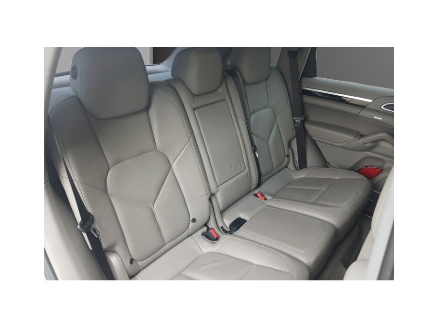 PORSCHE d'occasion CAYENNE 3.0 V6 S HYBRID TIPTRONIC S de 2010 La