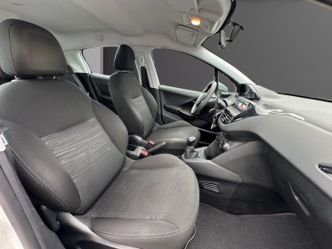 Peugeot 208 1.4 hdi  bvm5 access 68ch occasion avignon (84) simplicicar simplicibike france