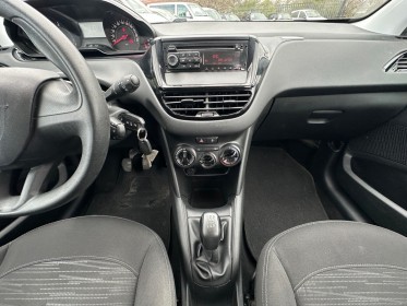 Peugeot 208 1.4 hdi  bvm5 access 68ch occasion avignon (84) simplicicar simplicibike france