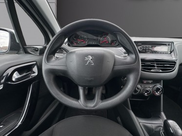 Peugeot 208 1.4 hdi  bvm5 access 68ch occasion avignon (84) simplicicar simplicibike france