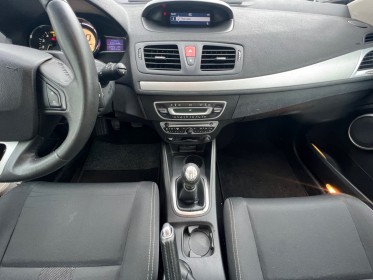 Renault megane iii estate privilège estate iii 1.9 dci 130 eco2 occasion avignon (84) simplicicar simplicibike france