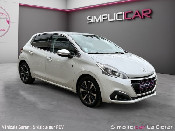 Peugeot 208 puretech 110ch ss eat6 tech edition/ courroie distri neuve/ entretien peugeot occasion simplicicar la ciotat...