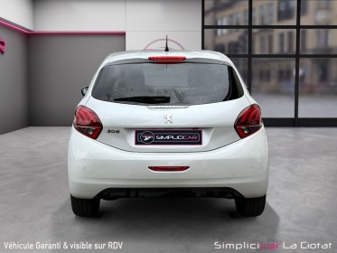 Peugeot 208 puretech 110ch ss eat6 tech edition/ courroie distri neuve/ entretien peugeot occasion simplicicar la ciotat...