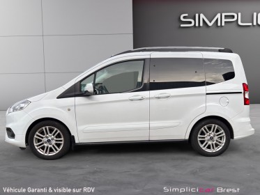 Ford tourneo courier 1.0 e 100 bv6 ss titanium // garantie 12 mois-bien entretenue occasion simplicicar brest simplicicar...