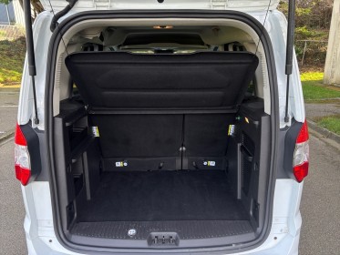 Ford tourneo courier 1.0 e 100 bv6 ss titanium // garantie 12 mois-bien entretenue occasion simplicicar brest simplicicar...