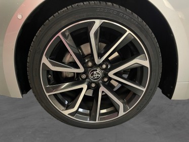 Toyota corolla touring sports hybride my21 184ch collection toit ouvrant panoramique occasion simplicicar saint-jean...