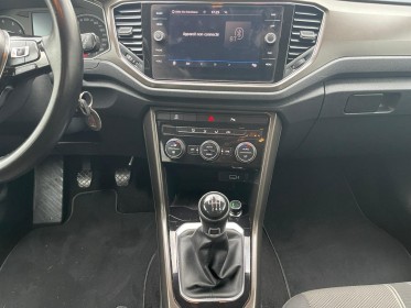 Volkswagen t-roc business 1.0 tsi 115 start/stop bvm6 lounge business occasion simplicicar brie-comte-robert simplicicar...