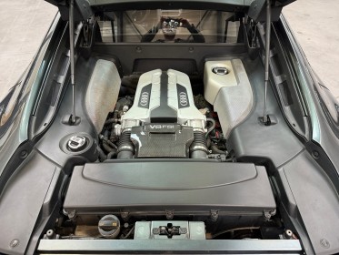 Audi r8 r8 v8 4.2 fsi 420 quattro r-tronic - garantie 12 mois occasion simplicicar lyon ouest simplicicar simplicibike france