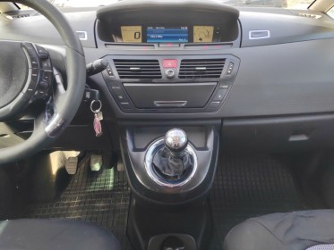 Citroen c4 picasso entretiens à jour 150 fap millenium hdi distribution occasion avignon (84) simplicicar simplicibike france
