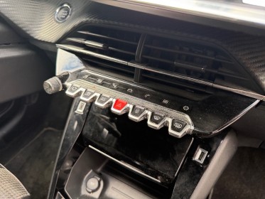 Peugeot 208 130 ss eat8 gt line / full options / carplay / cockpit digital / garantie 12 mois occasion paris 17ème...
