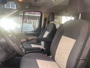 Ford transit custom cabine approfondie 2.0 tdci 170 bva limited révisé  garanti 12 mois occasion simplicicar royan...