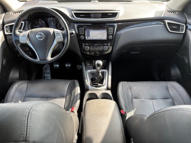 Nissan qashqai 1.6 dci 130 stop/start all-mode 4x4-i black edition occasion simplicicar besanÇon simplicicar simplicibike...