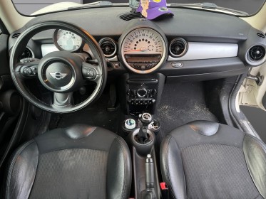 Mini hatch r56 75 ch one pack salt garantie 12 mois occasion montreuil (porte de vincennes)(75) simplicicar simplicibike france