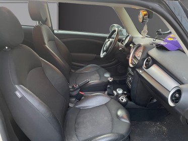 Mini hatch r56 75 ch one pack salt garantie 12 mois occasion montreuil (porte de vincennes)(75) simplicicar simplicibike france