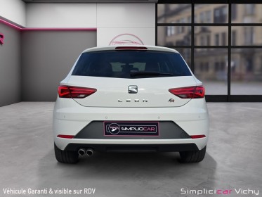 Seat leon fr 2.0 tdi 150 start/stop carplay toit ouvrant garantie 12 mois occasion simplicicar vichy simplicicar simplicibike...