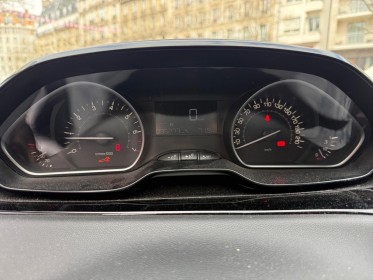 Peugeot 208 puretech 82ch ss bvm5 signature occasion paris 17ème (75)(porte maillot) simplicicar simplicibike france
