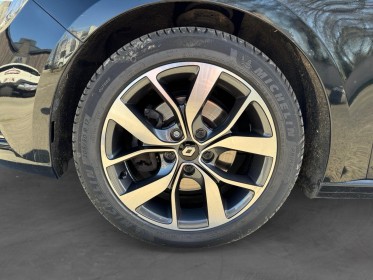 Renault megane iv berline 1.6 dci 130 energy intens - camera de recul - bose occasion simplicicar rennes simplicicar...