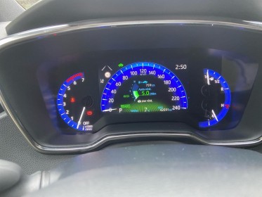 Toyota corolla hybride my22 122h dynamic / entretien full toyota occasion simplicicar st-maximin simplicicar simplicibike...