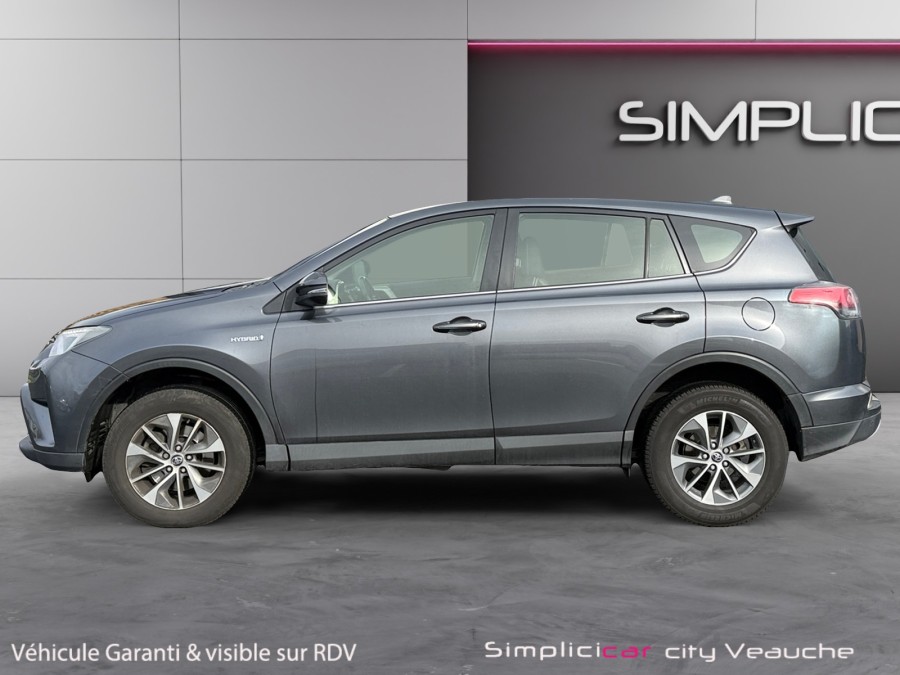 TOYOTA d'occasion RAV4 HYBRIDE 2WD DYNAMIC BUSINESS de 2016