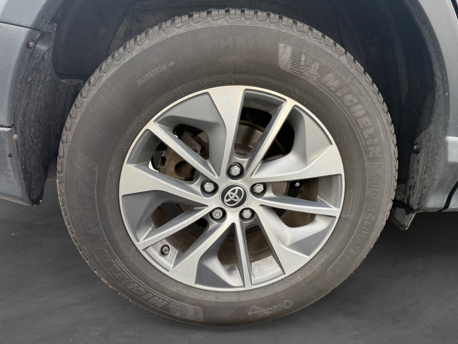 TOYOTA d'occasion RAV4 HYBRIDE 2WD DYNAMIC BUSINESS de 2016