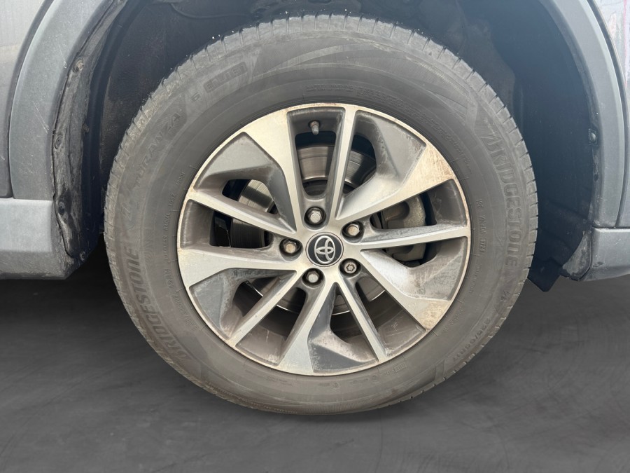 TOYOTA d'occasion RAV4 HYBRIDE 2WD DYNAMIC BUSINESS de 2016