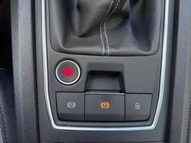 Seat leon 1.0 tsi 110 bvm6 business/apple carplay/android auto/garantie constructeur 1 ans occasion paris 17ème (75)(porte...