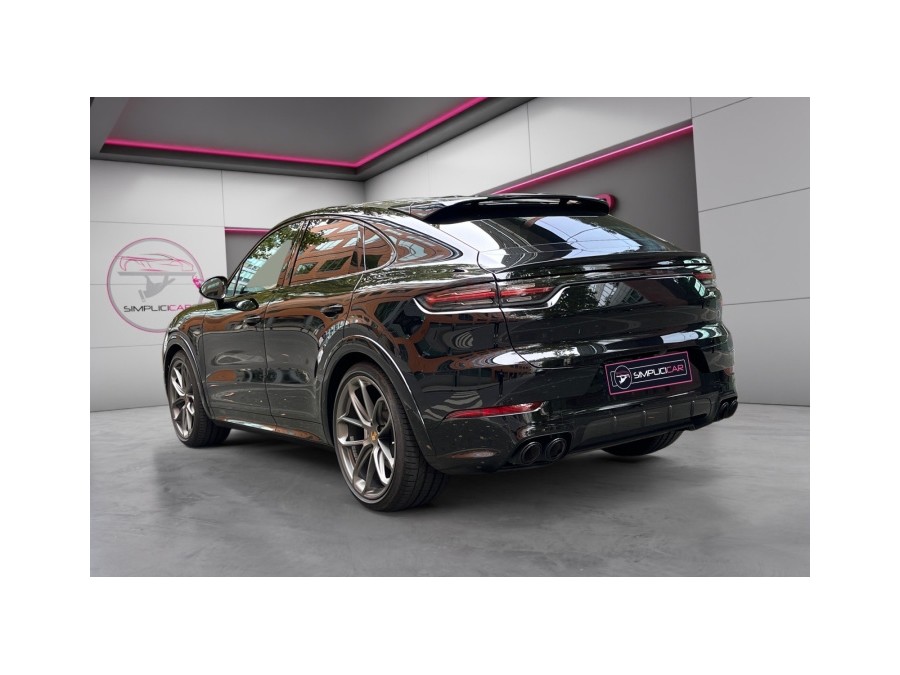 PORSCHE d'occasion CAYENNE 4.0 V8 550 TURBO COUPE de 2019 Montreuil