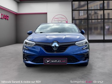 Renault megane iv berline blue dci 115 edc gt garantie 12 mois occasion simplicicar brest simplicicar simplicibike france