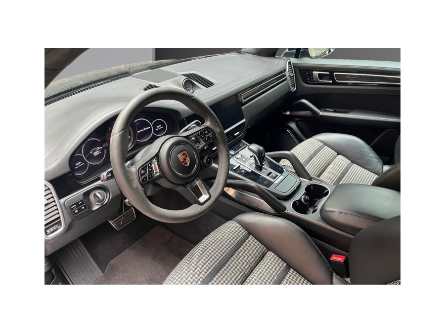 PORSCHE d'occasion CAYENNE 4.0 V8 550 TURBO COUPE de 2019 Montreuil